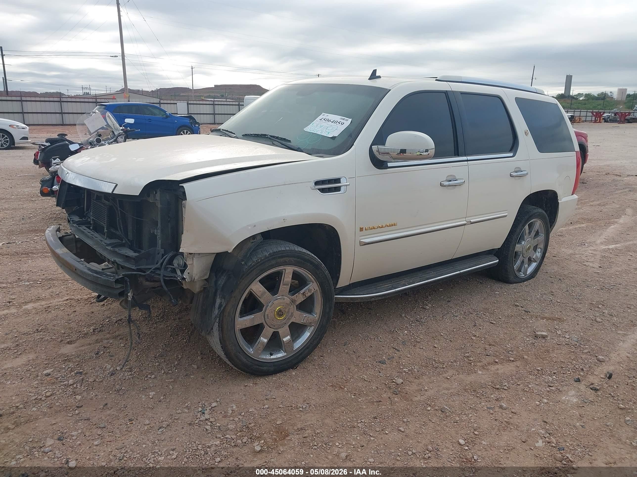 2009 Cadillac Escalade Standard White vin: 1GYFC23299R105438