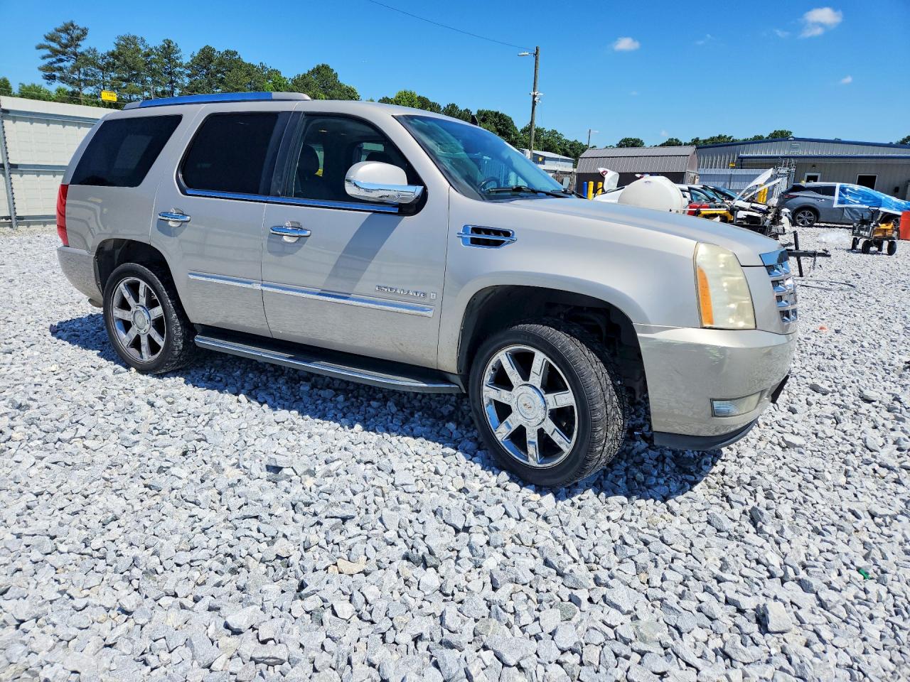 2009 Cadillac Escalade Luxury Beige vin: 1GYFC232X9R114309