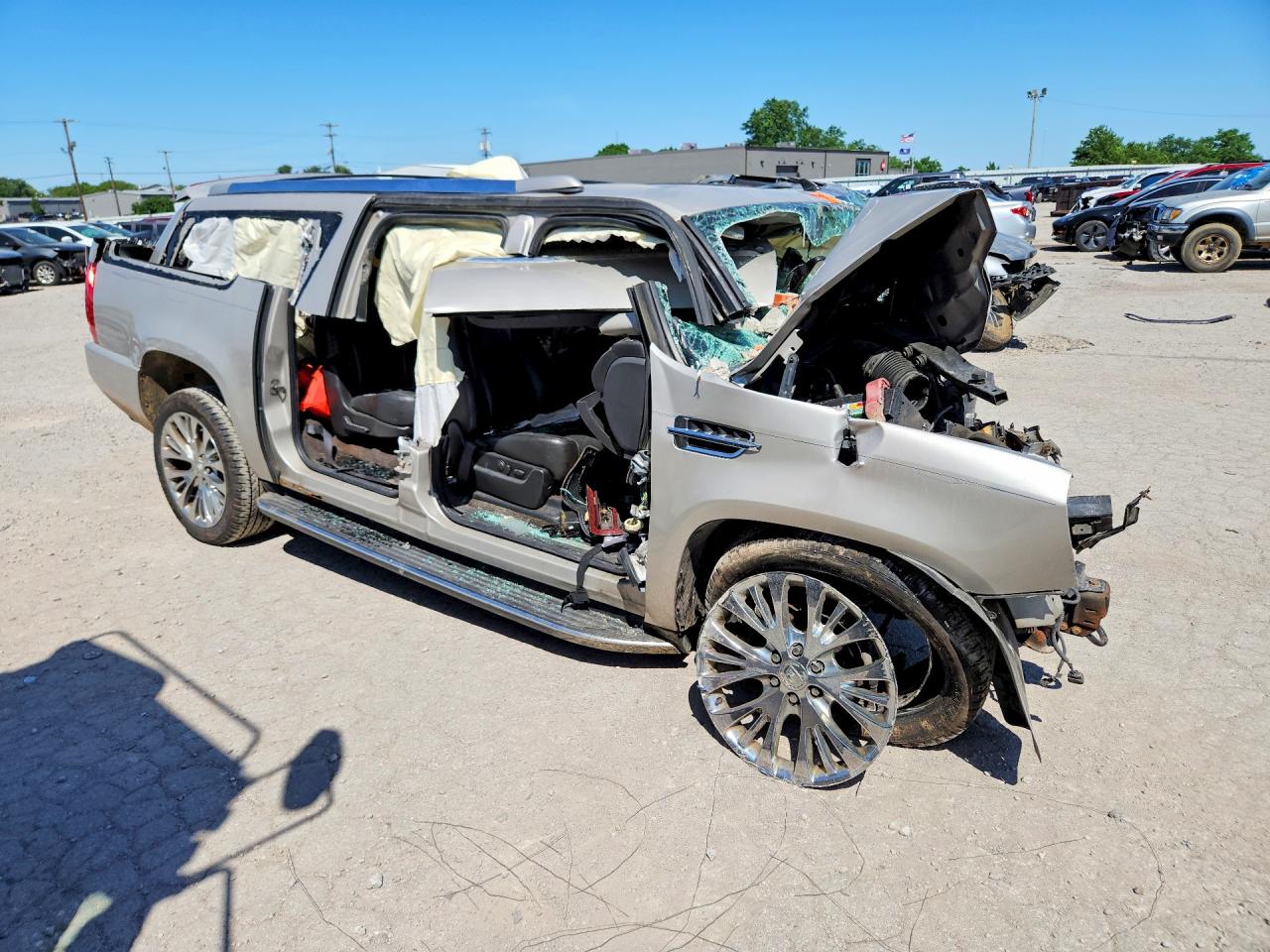2008 Cadillac Escalade Esv Бежевый vin: 1GYFC66818R227541
