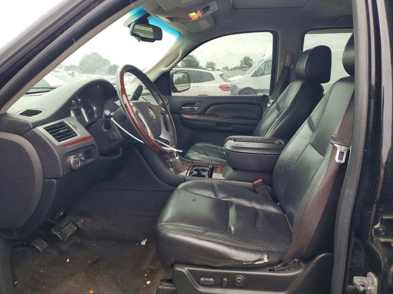 2009 Cadillac Escalade Черный vin: 1GYFK13259R236329