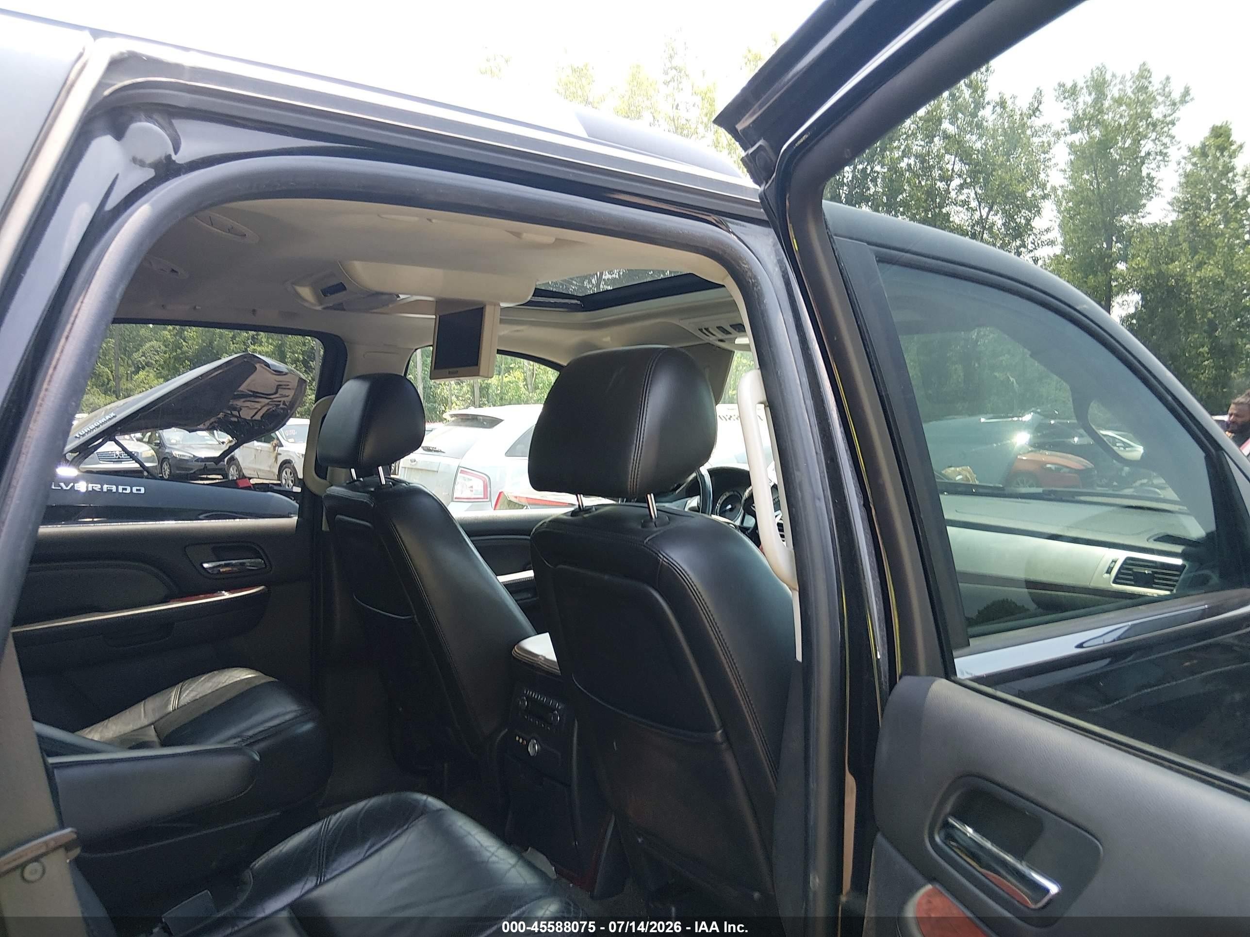 2009 Cadillac Escalade Standard Черный vin: 1GYFK23239R265284