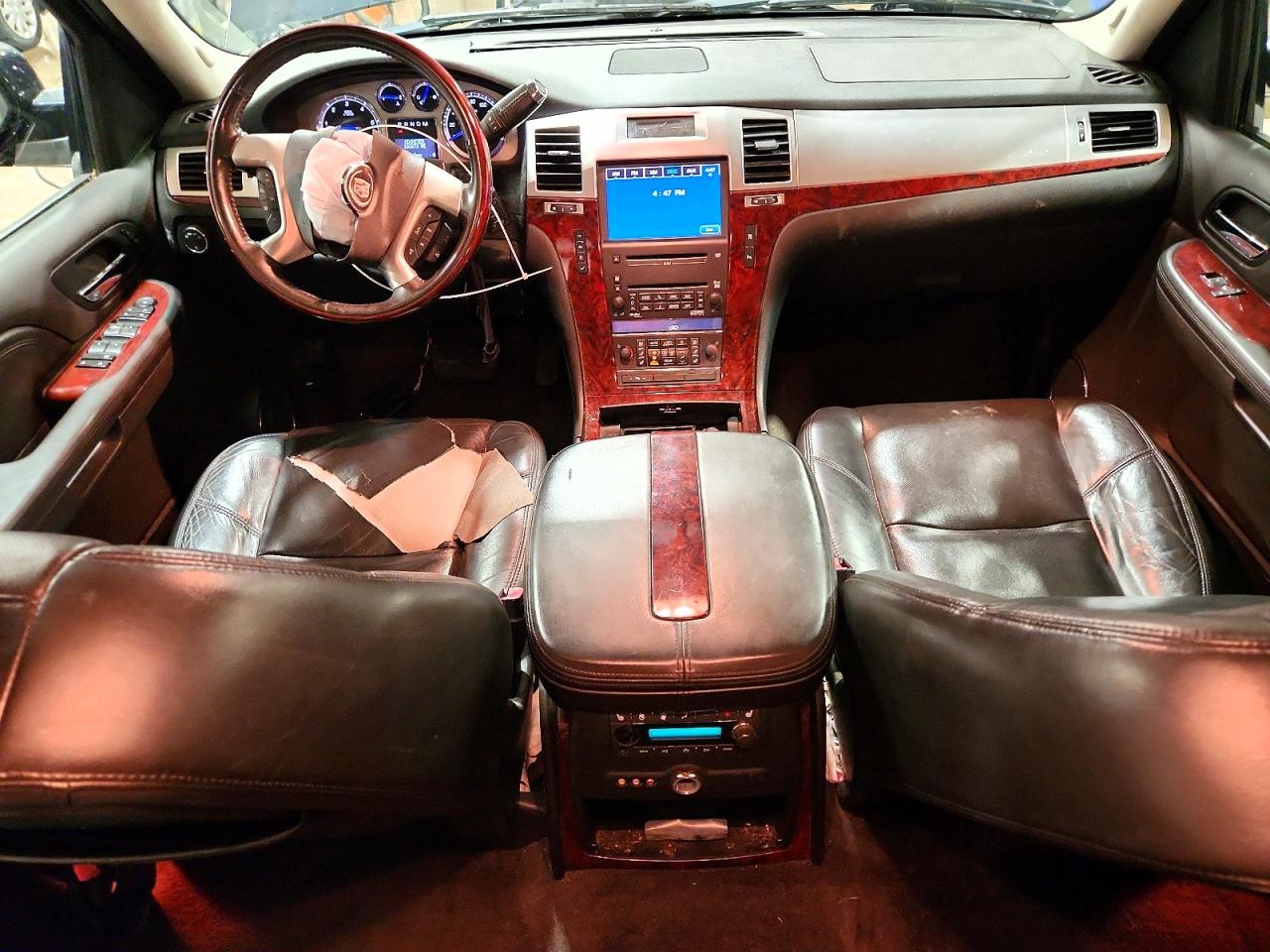 2009 Cadillac Escalade Luxury Black vin: 1GYFK23249R210990