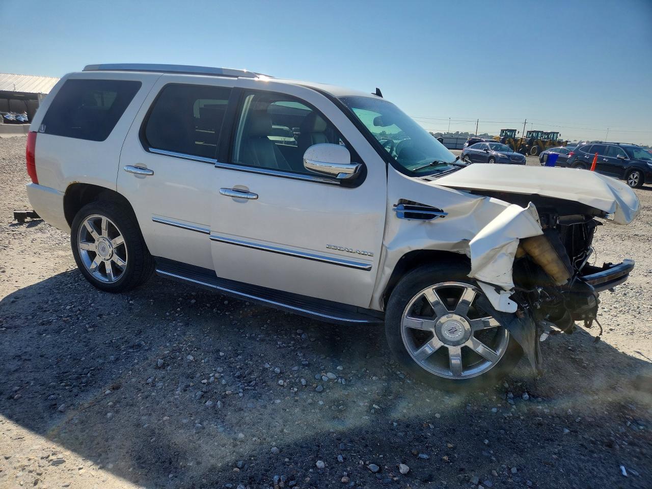2009 Cadillac Escalade Кремовый vin: 1GYFK23249R294048