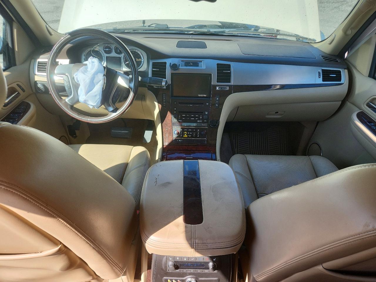2009 Cadillac Escalade Кремовый vin: 1GYFK23249R294048