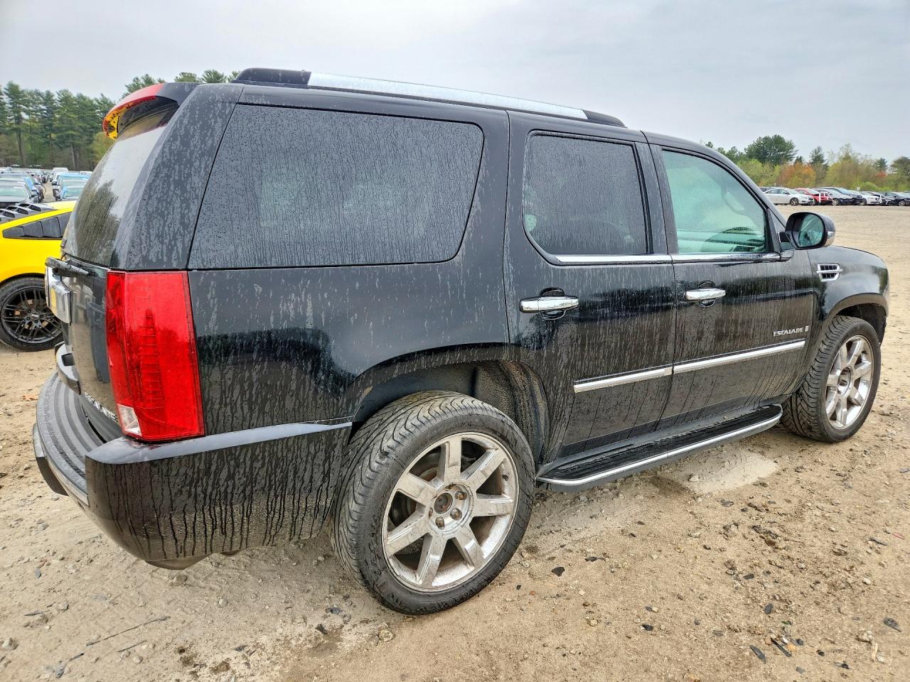 2009 Cadillac Escalade Luxury Black vin: 1GYFK23259R237258
