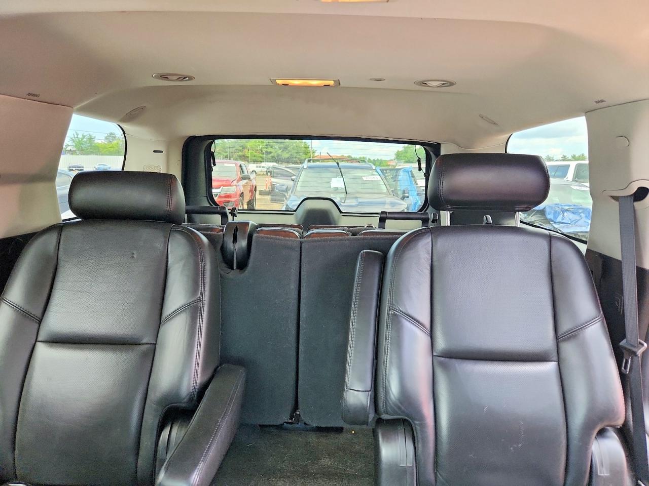 2009 Cadillac Escalade Luxury Black vin: 1GYFK23269R100636