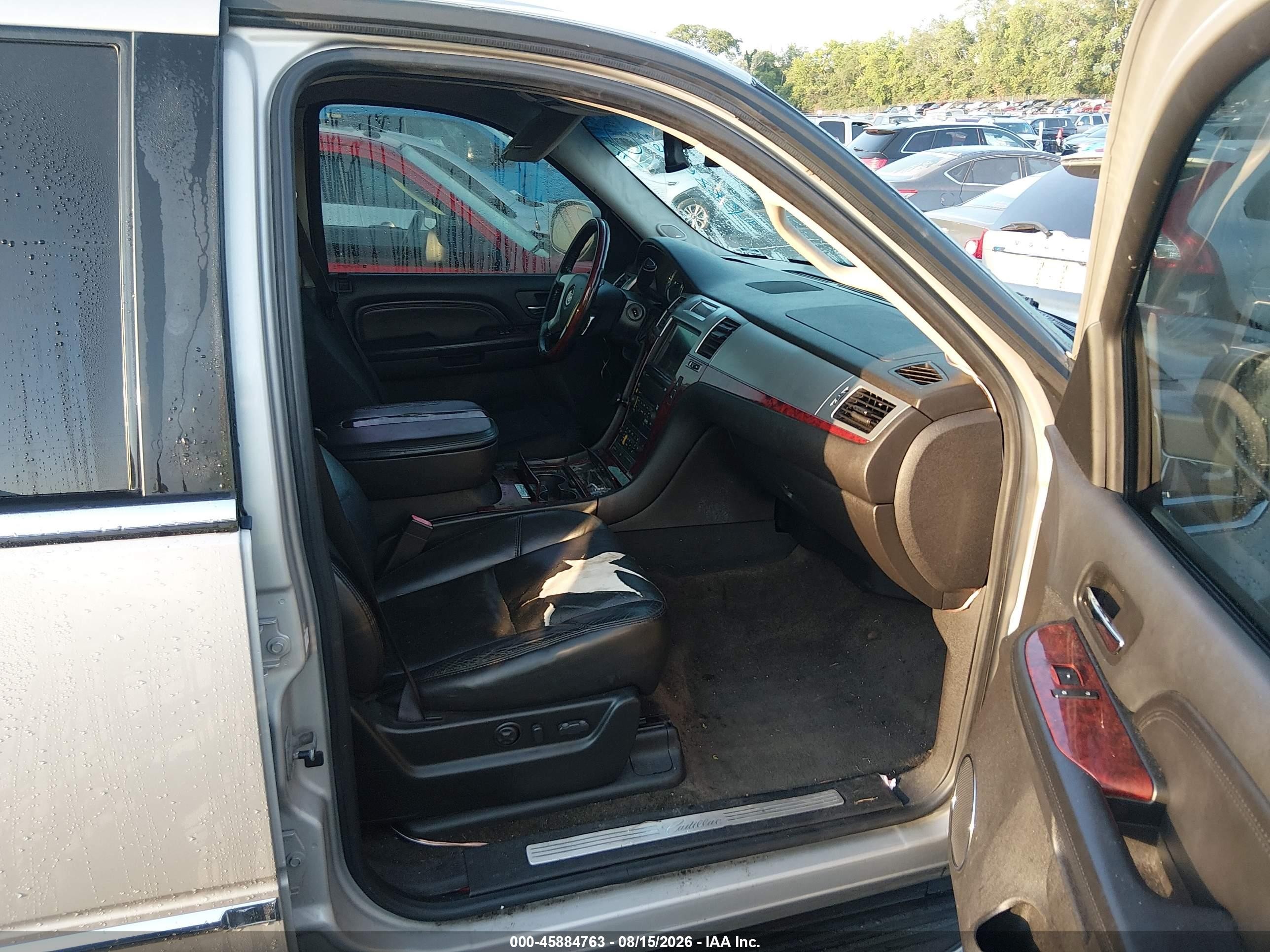 2009 Cadillac Escalade Standard Серебряный vin: 1GYFK232X9R123272