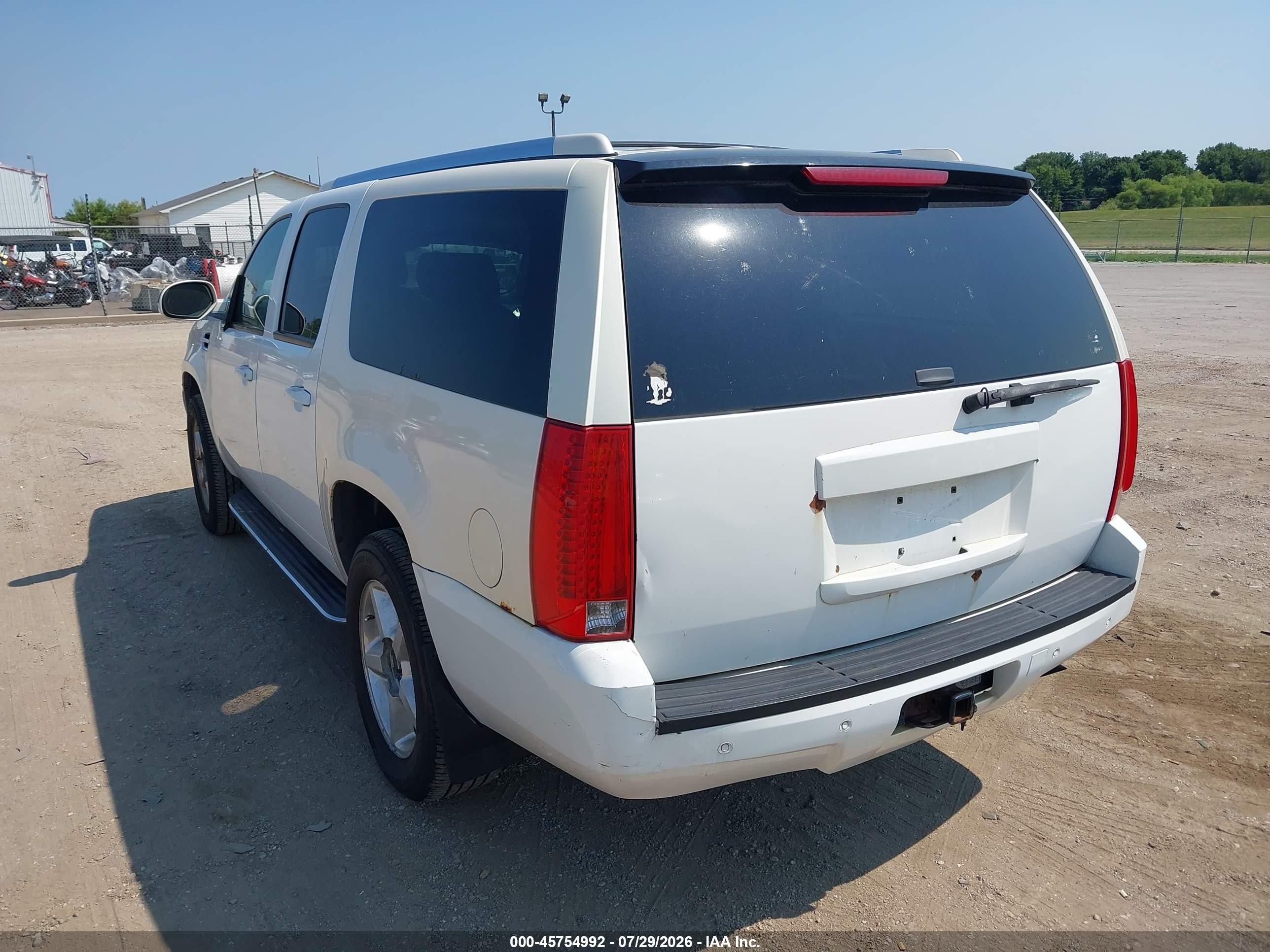 2009 Cadillac Escalade Esv Standard Белый vin: 1GYFK26229R253509