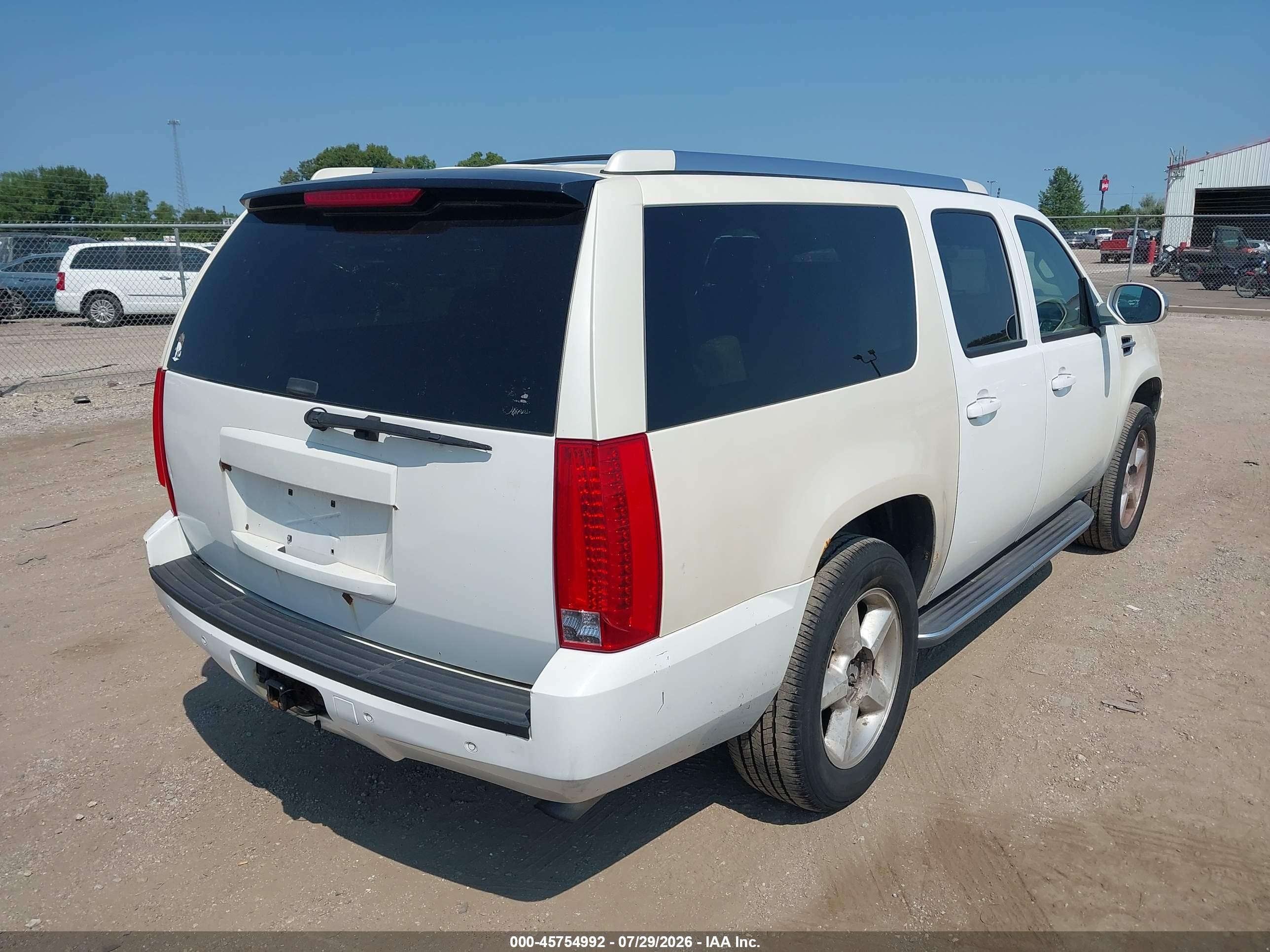 2009 Cadillac Escalade Esv Standard Белый vin: 1GYFK26229R253509