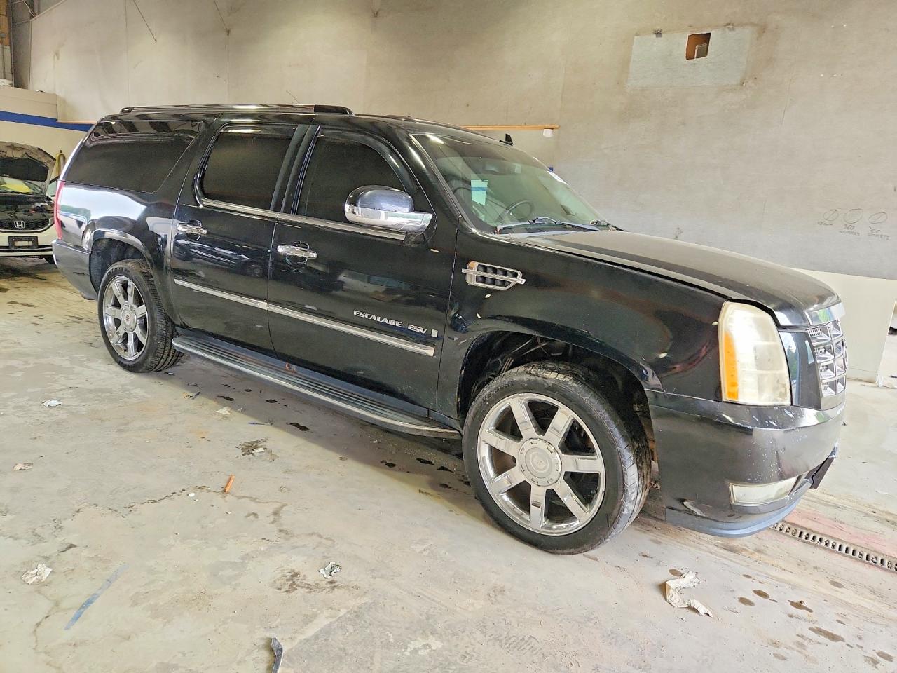 2009 Cadillac Escalade Esv Luxury Black vin: 1GYFK26239R115221