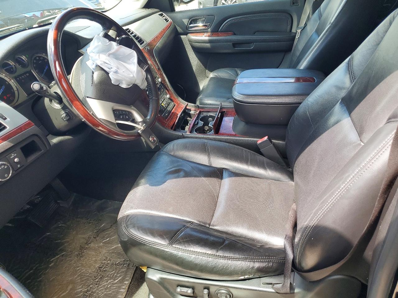 2009 Cadillac Escalade Esv Luxury Black vin: 1GYFK26239R196396