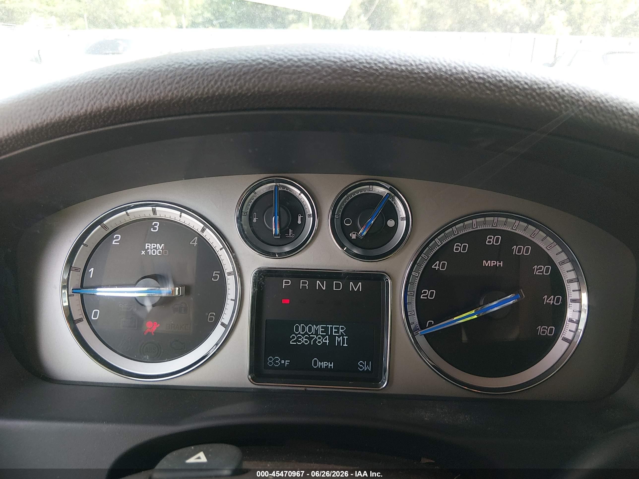 2009 Cadillac Escalade Esv Standard White vin: 1GYFK26299R109925