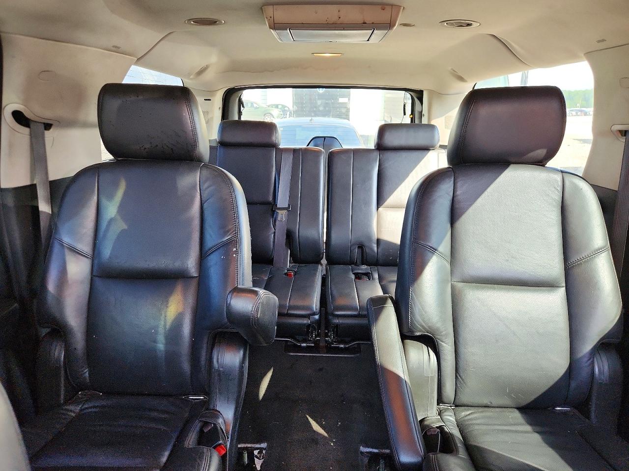2009 Cadillac Escalade Esv Luxury Black vin: 1GYFK26299R113263