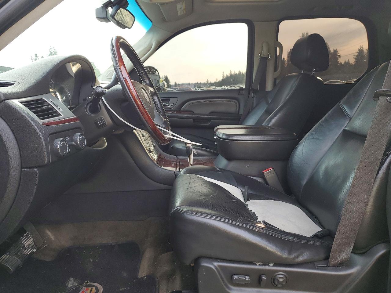 2009 Cadillac Escalade Hybrid Black vin: 1GYFK43569R268279