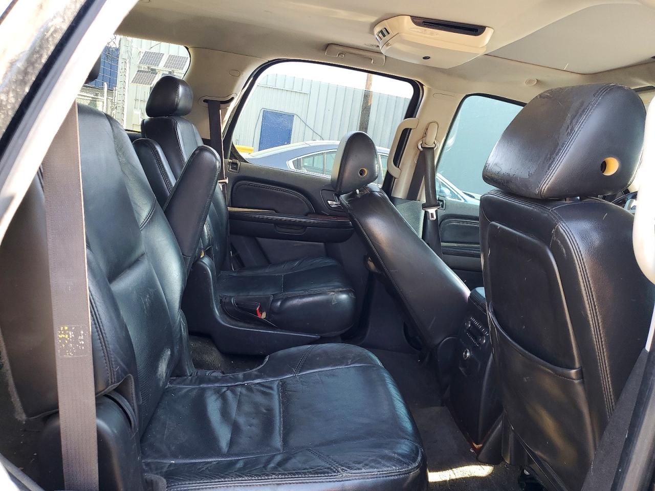 2007 Cadillac Escalade Luxury Black vin: 1GYFK63807R131602