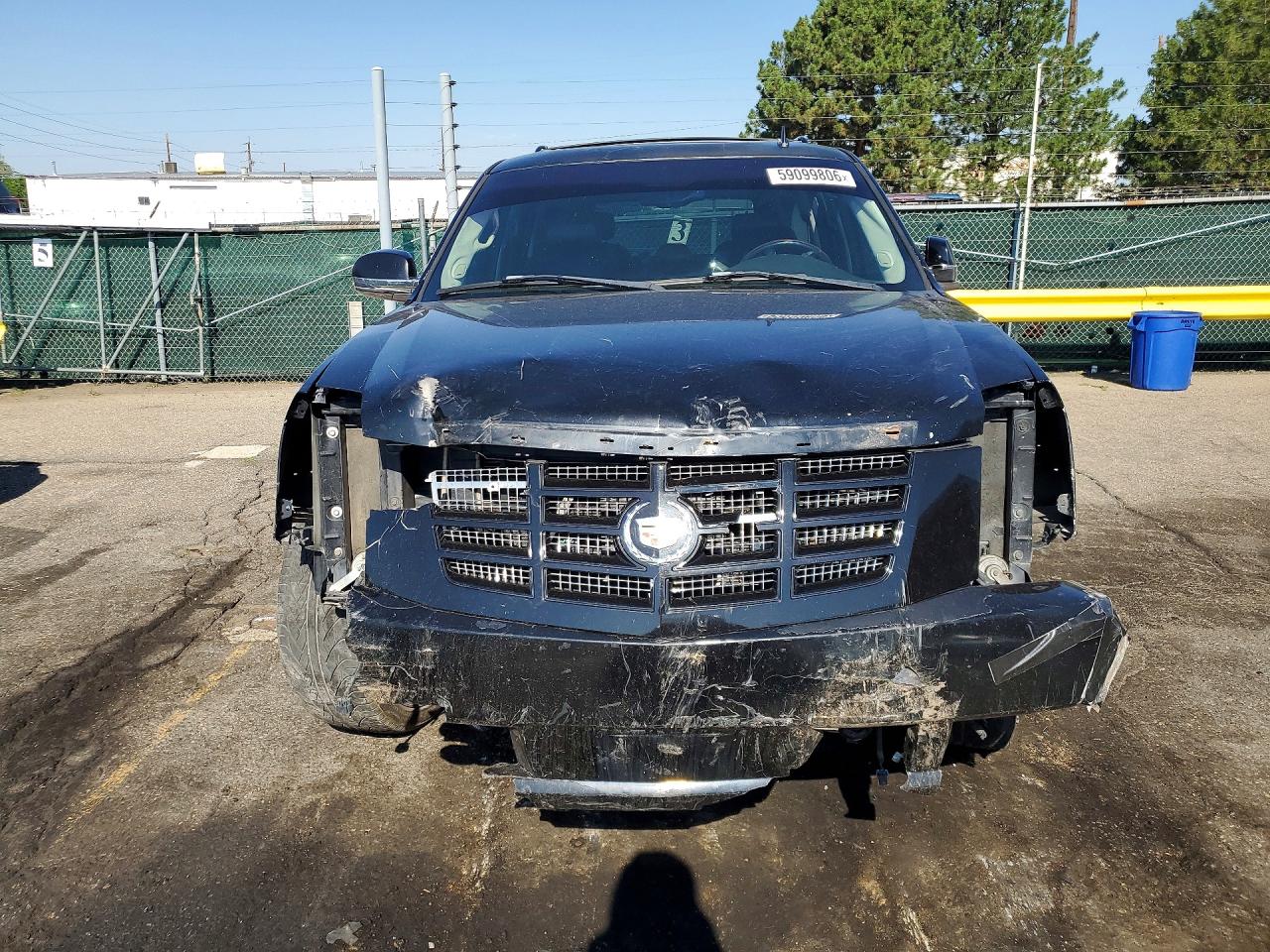 2007 Cadillac Escalade Luxury Black vin: 1GYFK63807R131602