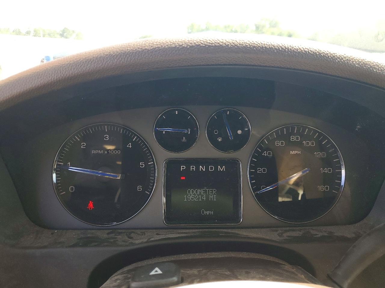 2007 Cadillac Escalade Luxury Черный vin: 1GYFK63807R332092