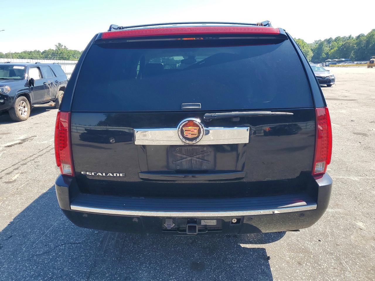 2007 Cadillac Escalade Luxury Черный vin: 1GYFK63807R332092