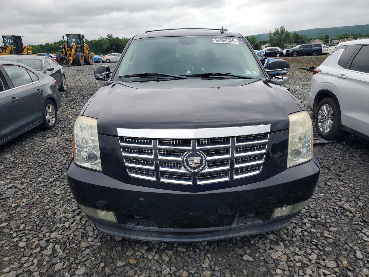 2007 Cadillac Escalade Luxury Black vin: 1GYFK63807R354366
