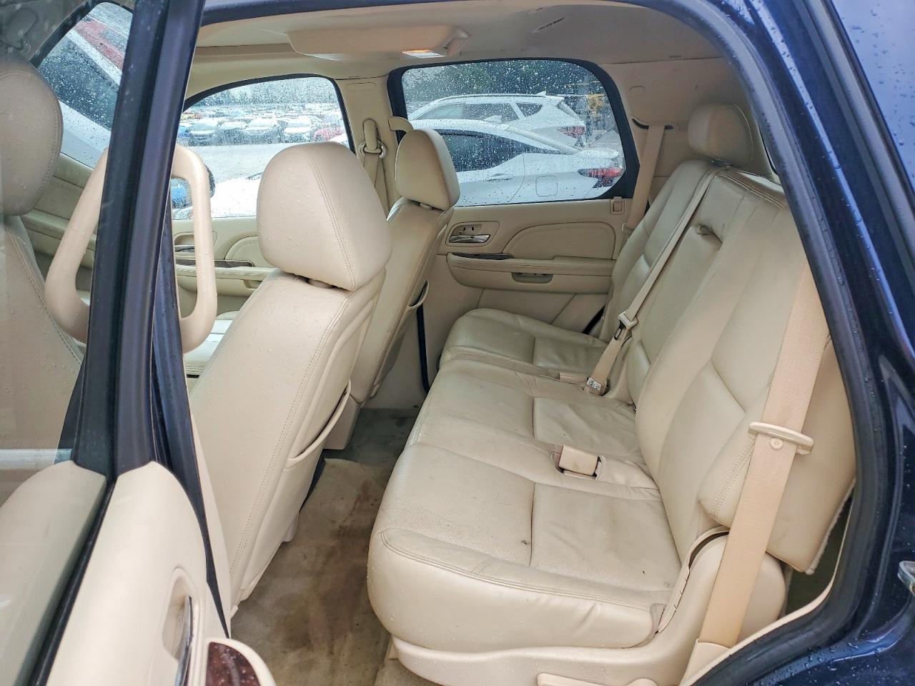 2008 Cadillac Escalade Luxury Blue vin: 1GYFK63818R152380