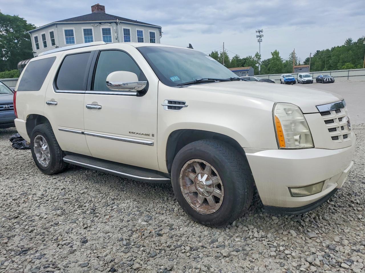 2007 Cadillac Escalade Luxury Белый vin: 1GYFK63827R183796