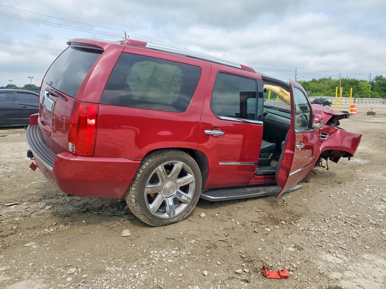 2007 Cadillac Escalade Luxury Burgundy vin: 1GYFK63827R254057