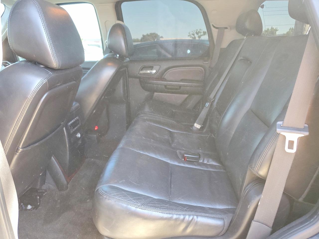 2007 Cadillac Escalade Luxury Blue vin: 1GYFK63827R331431