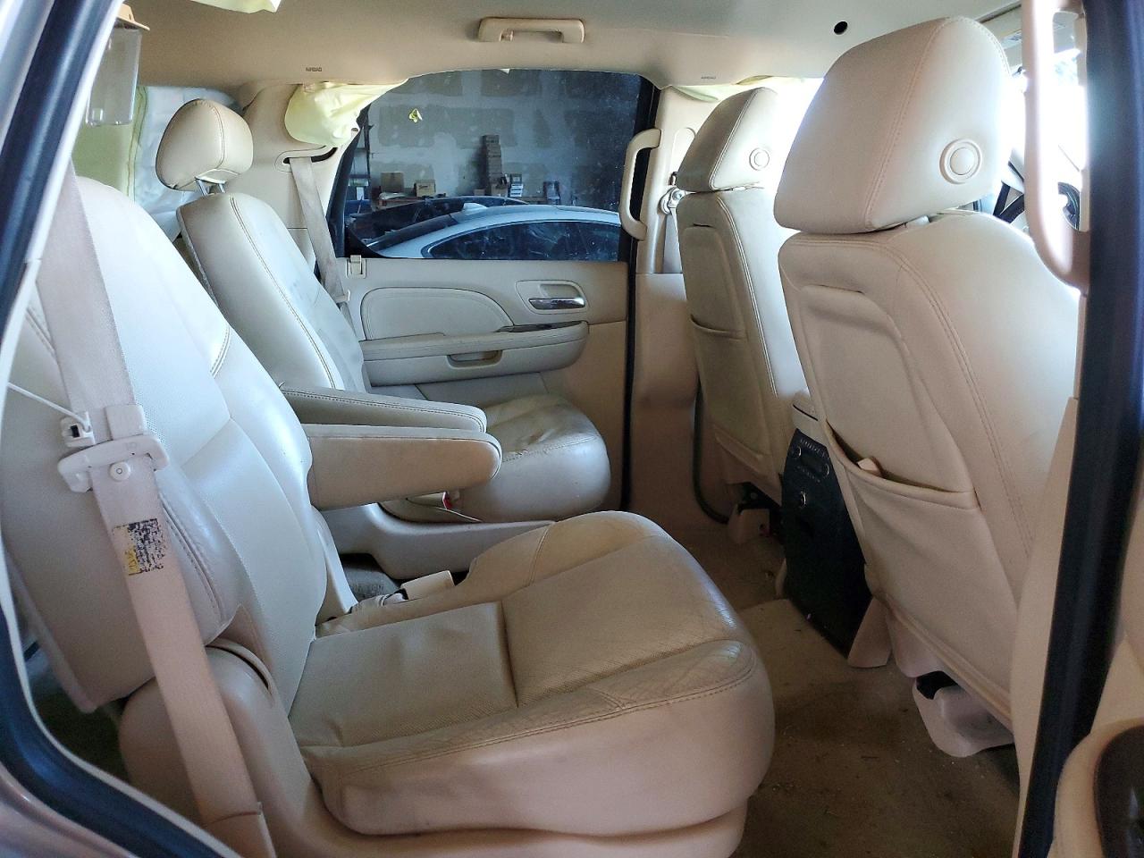 2007 Cadillac Escalade Luxury Желто-коричневый vin: 1GYFK63837R183094