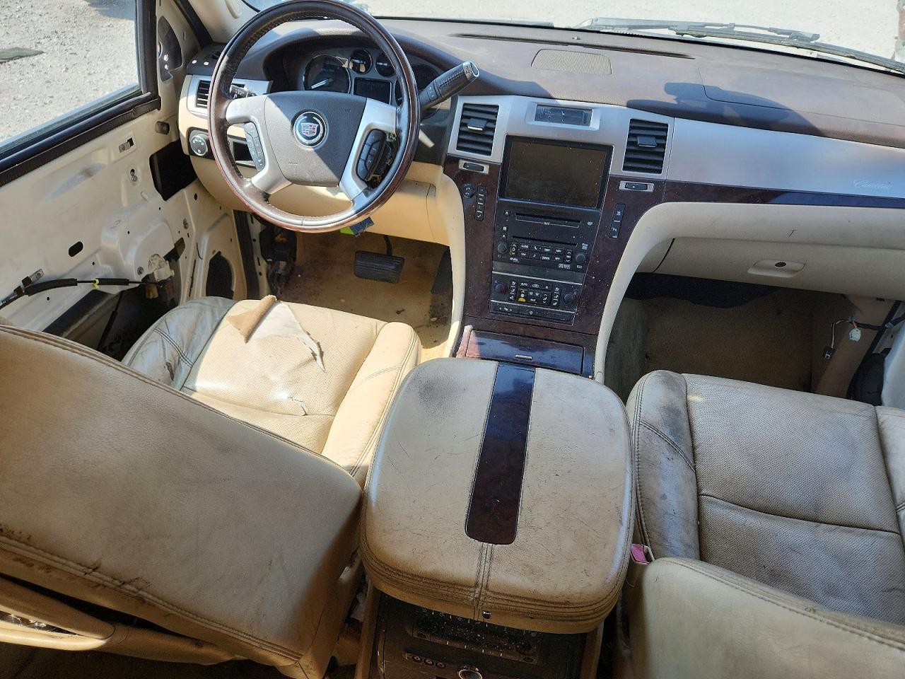 2007 Cadillac Escalade Luxury White vin: 1GYFK63837R349565