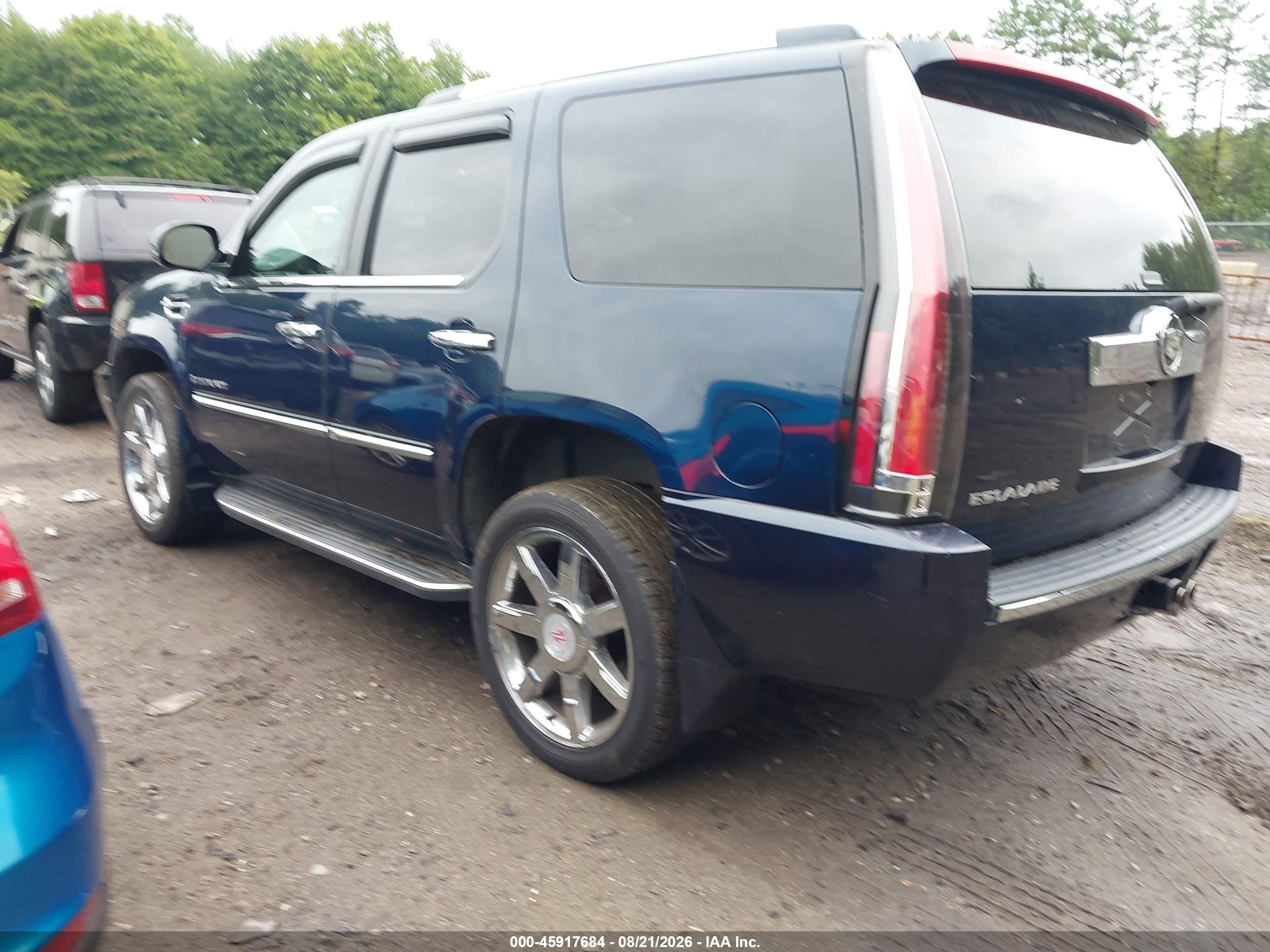 2007 Cadillac Escalade   Blue vin: 1GYFK63847R308295