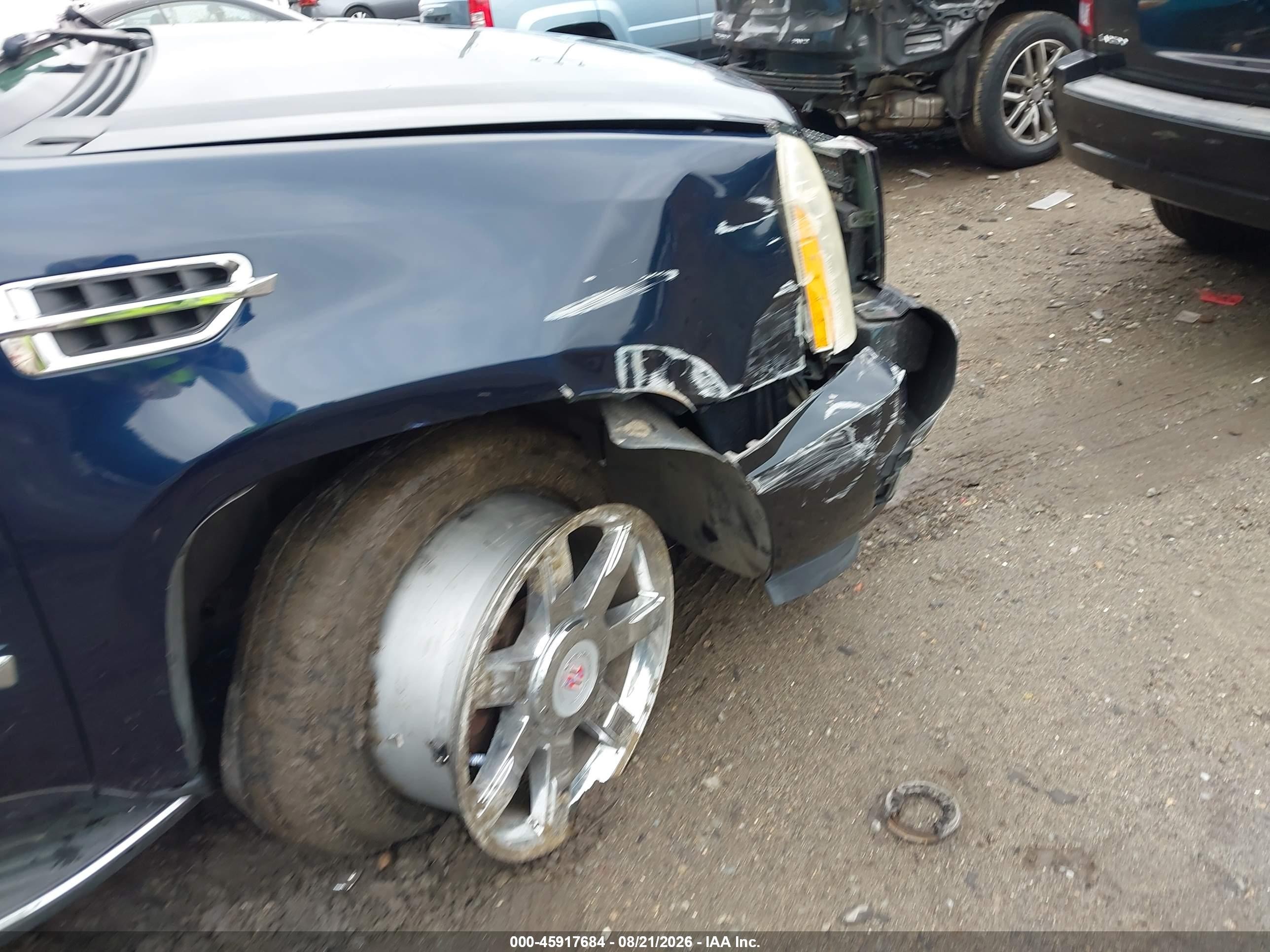 2007 Cadillac Escalade   Blue vin: 1GYFK63847R308295