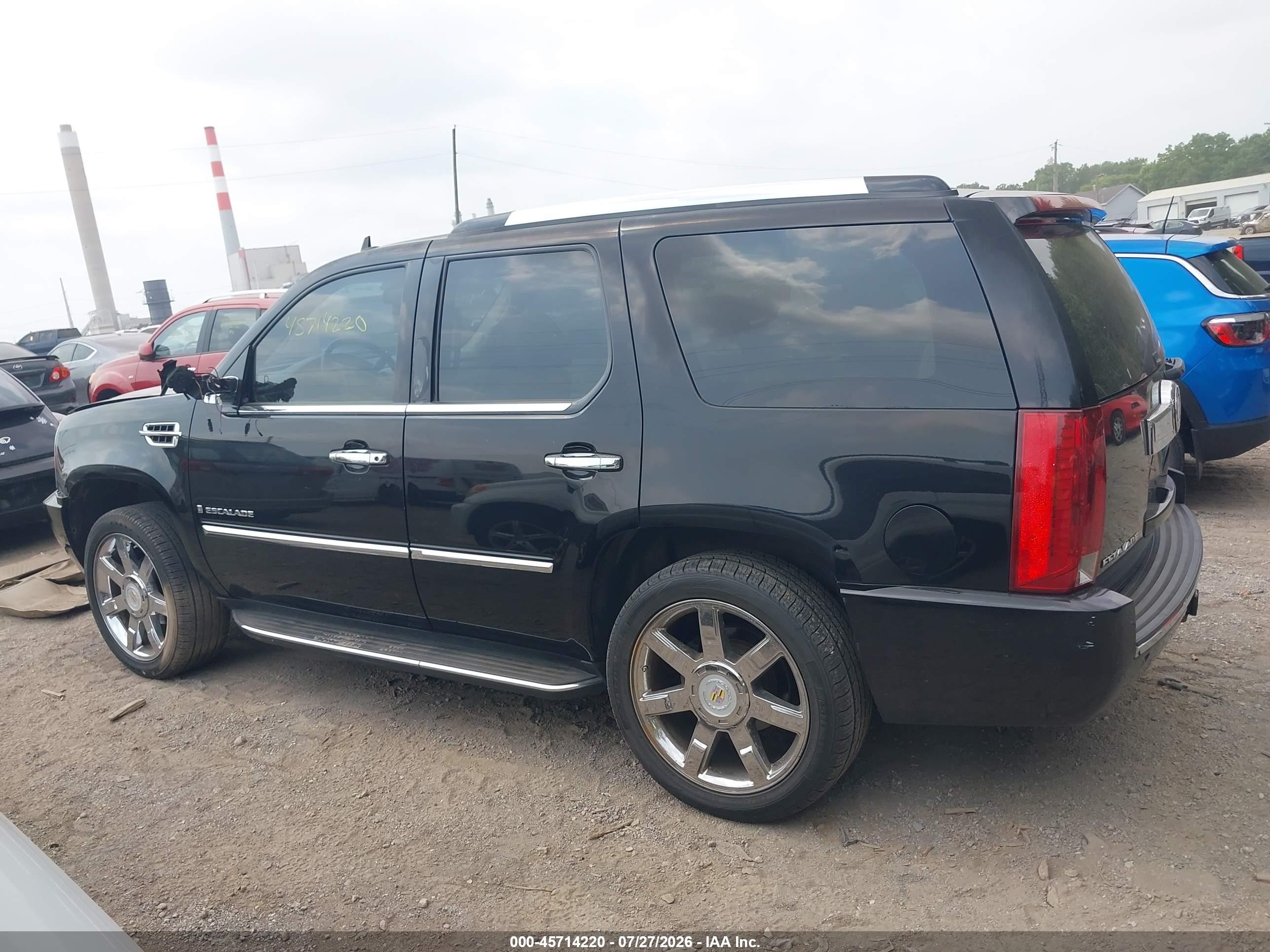 2007 Cadillac Escalade Luxury Black vin: 1GYFK63857R206715