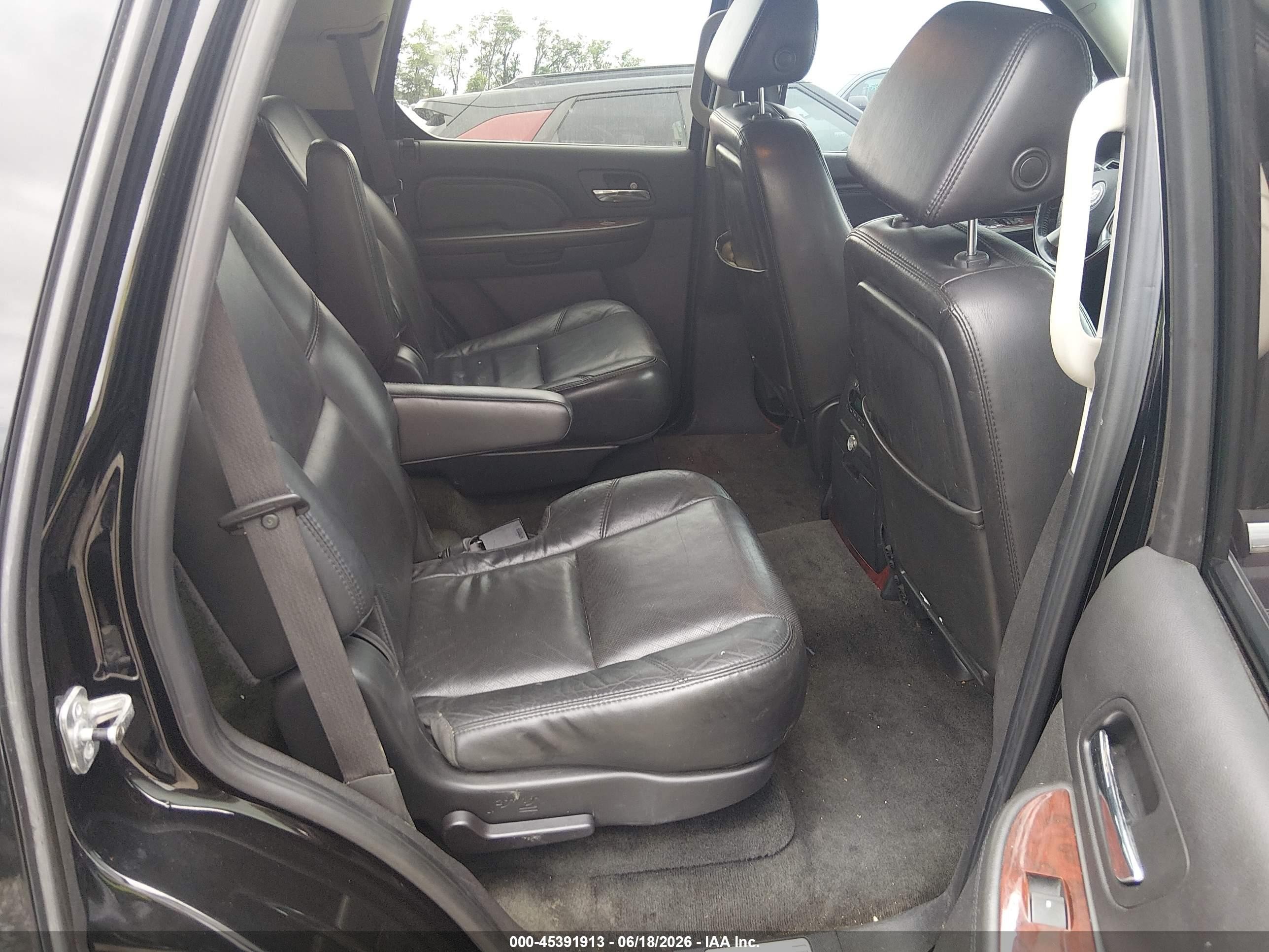 2007 Cadillac Escalade   Black vin: 1GYFK63857R346375