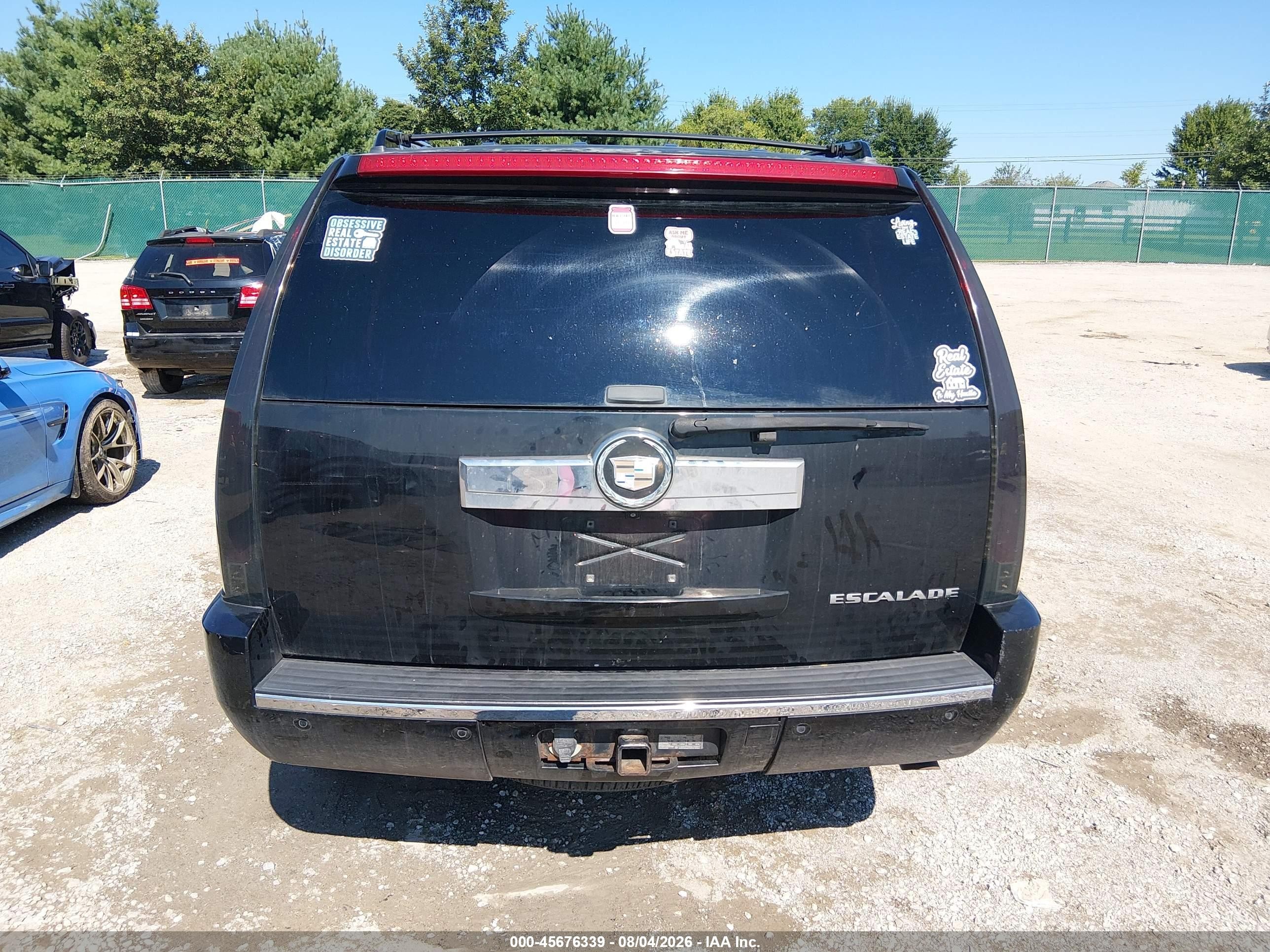 2007 Cadillac Escalade   Black vin: 1GYFK63857R405019