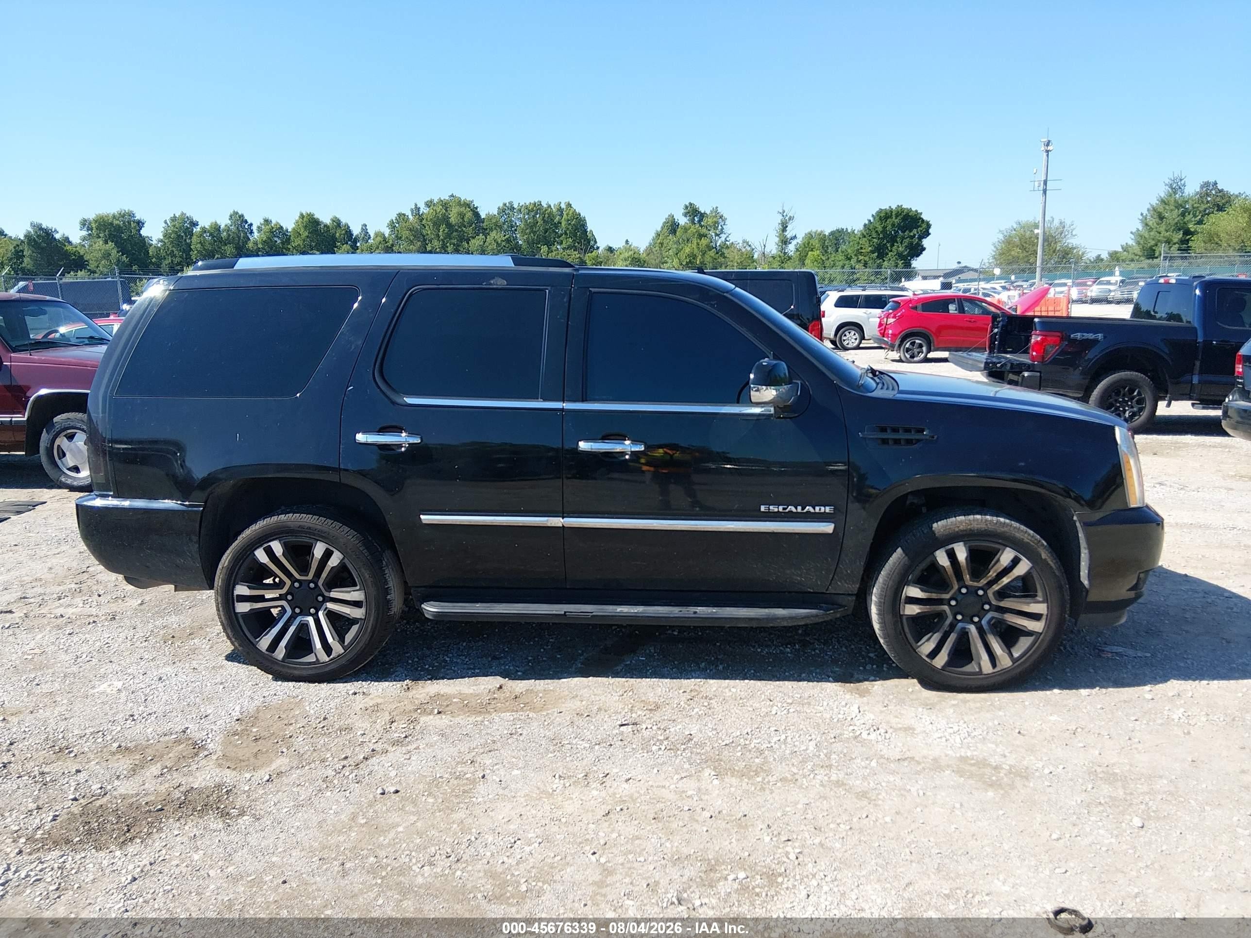 2007 Cadillac Escalade   Black vin: 1GYFK63857R405019