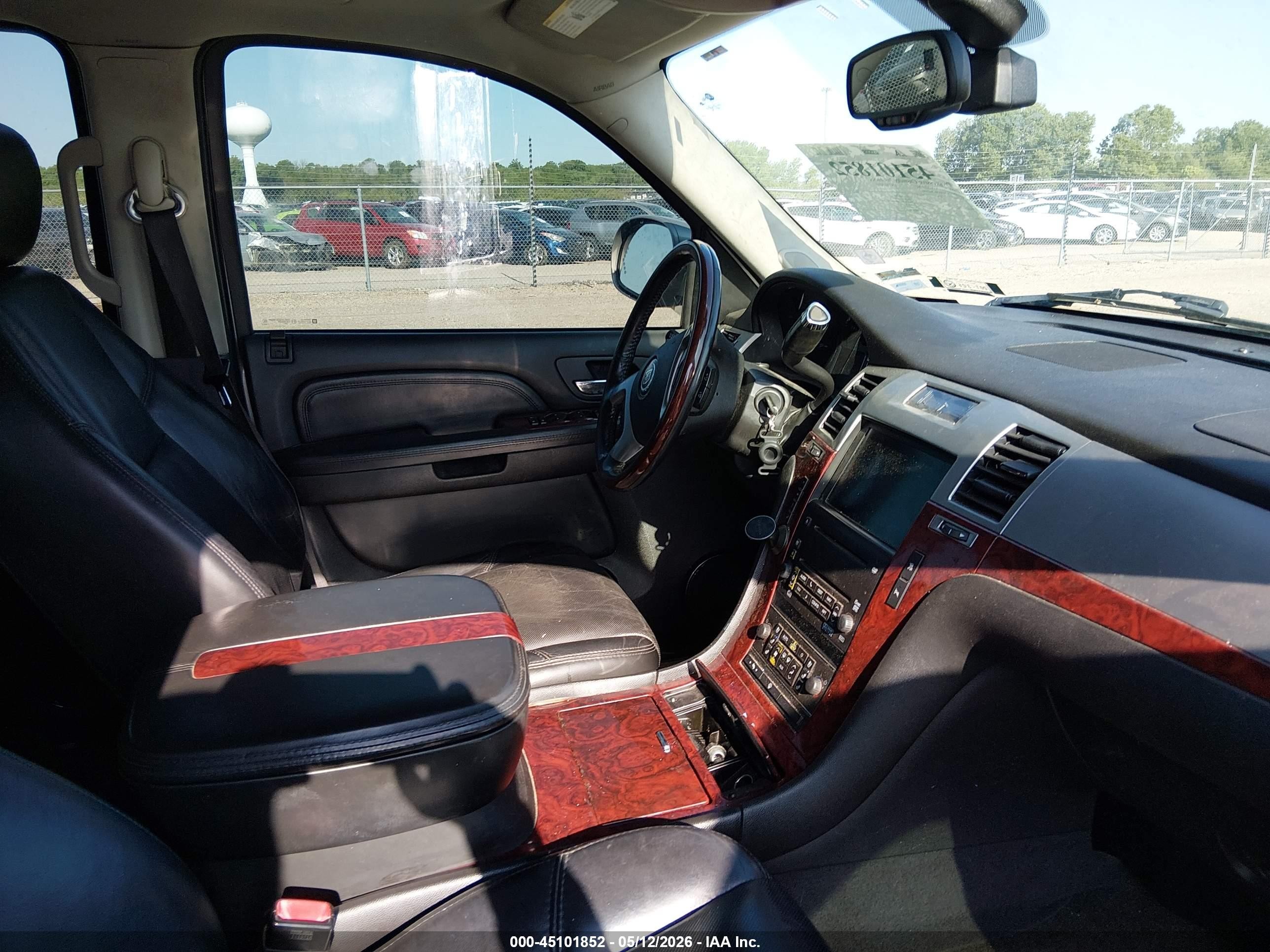 2007 Cadillac Escalade Standard Tan vin: 1GYFK63857R426985
