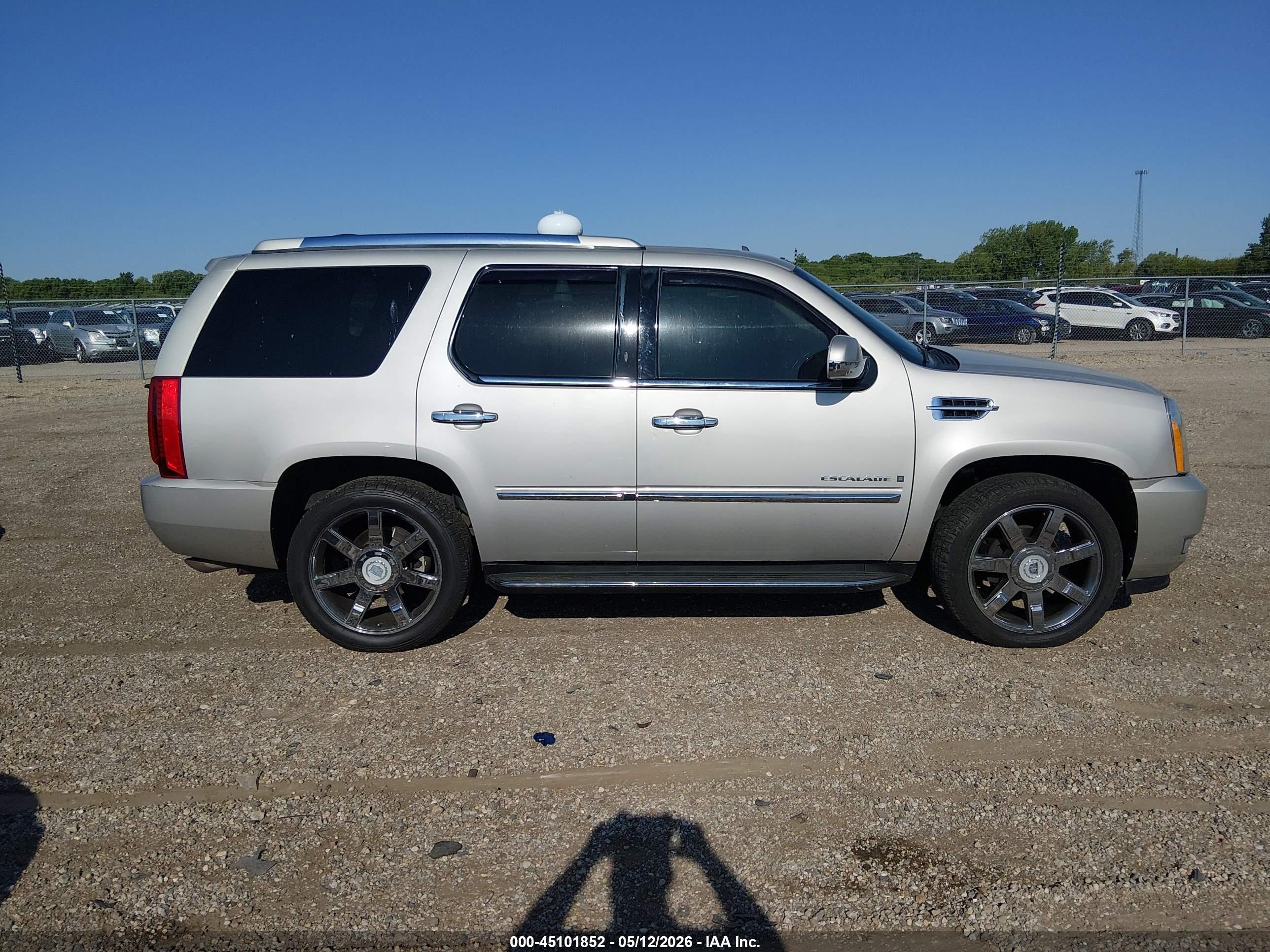 2007 Cadillac Escalade Standard Tan vin: 1GYFK63857R426985