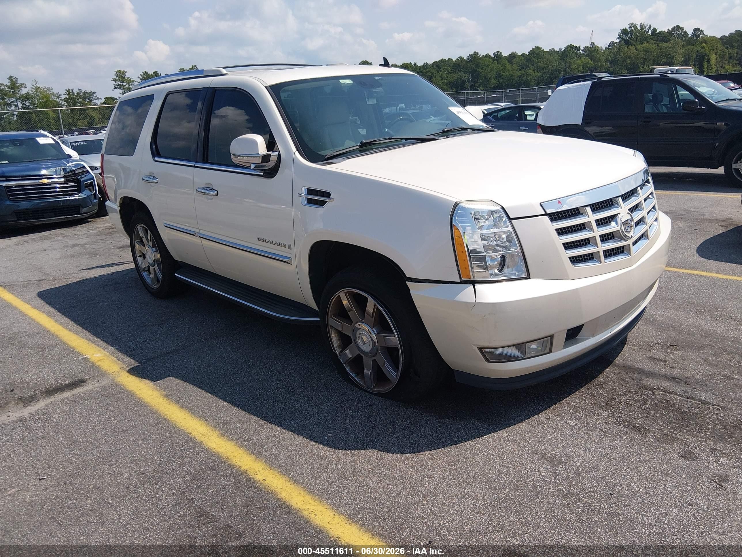 2008 Cadillac Escalade   Beige vin: 1GYFK63868R174200