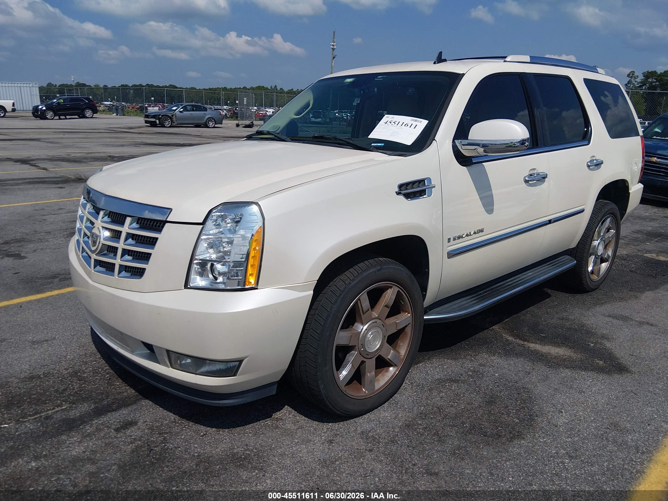 2008 Cadillac Escalade   Бежевый vin: 1GYFK63868R174200