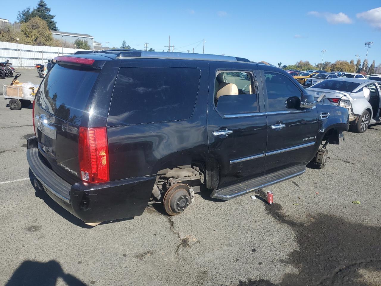 2008 Cadillac Escalade Luxury Black vin: 1GYFK63868R185214