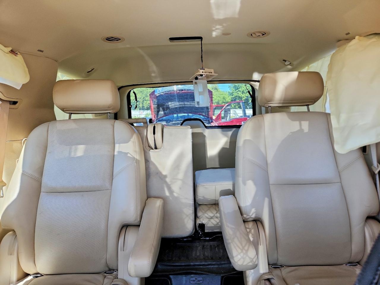 2008 Cadillac Escalade Luxury Blue vin: 1GYFK63868R271896