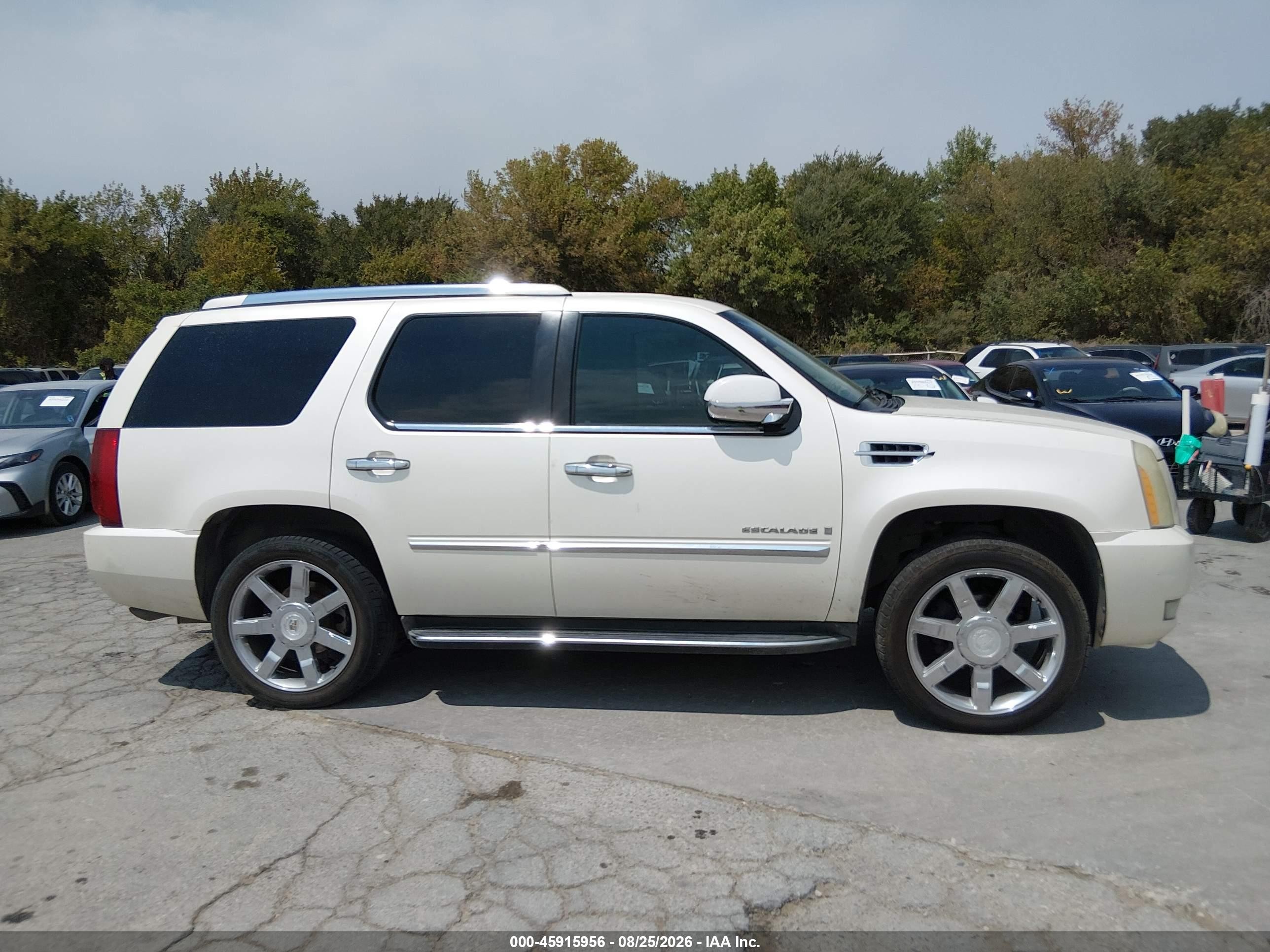 2007 Cadillac Escalade Standard Champagne vin: 1GYFK63877R267158