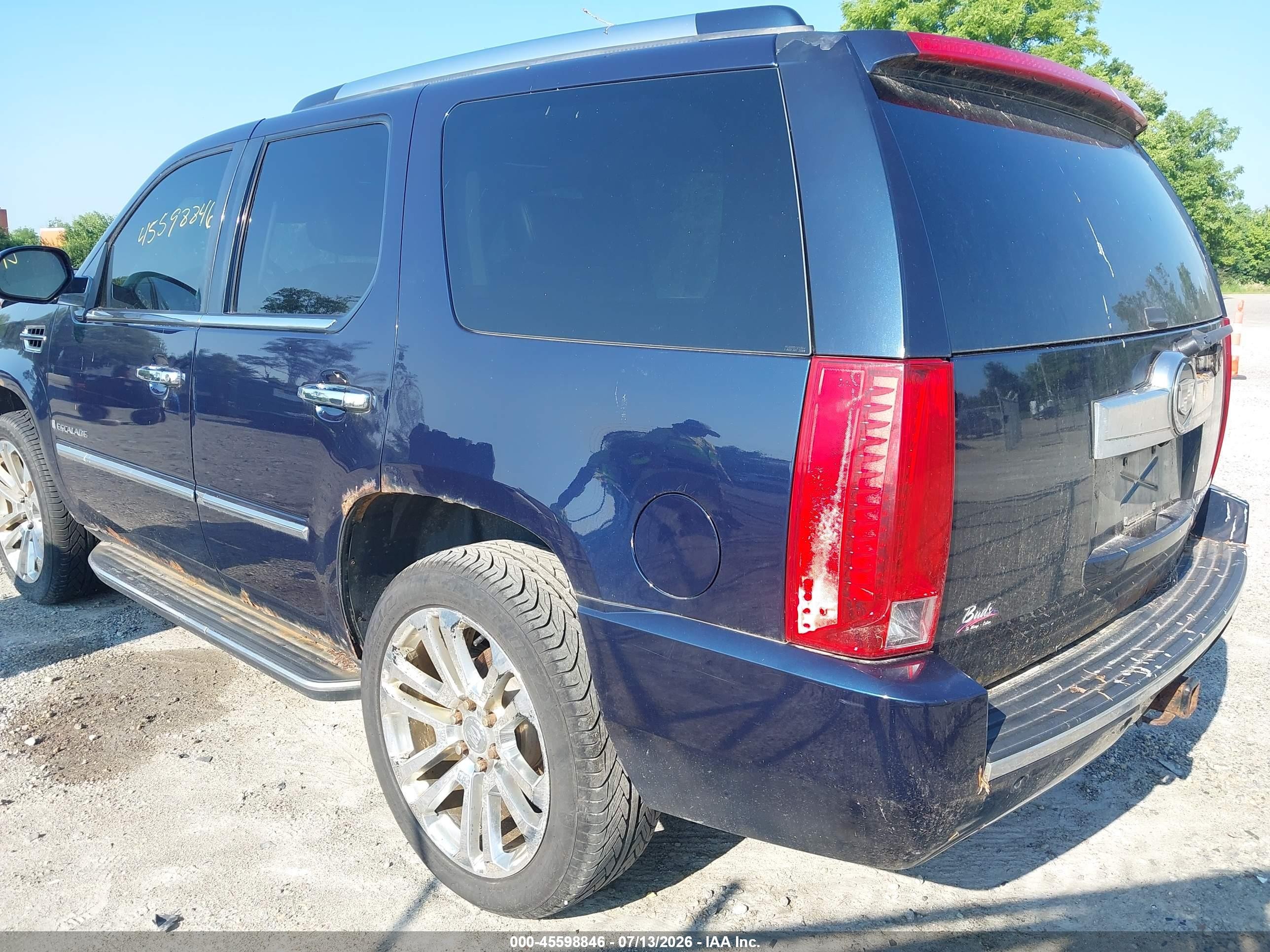 2008 Cadillac Escalade   Blue vin: 1GYFK63878R146986