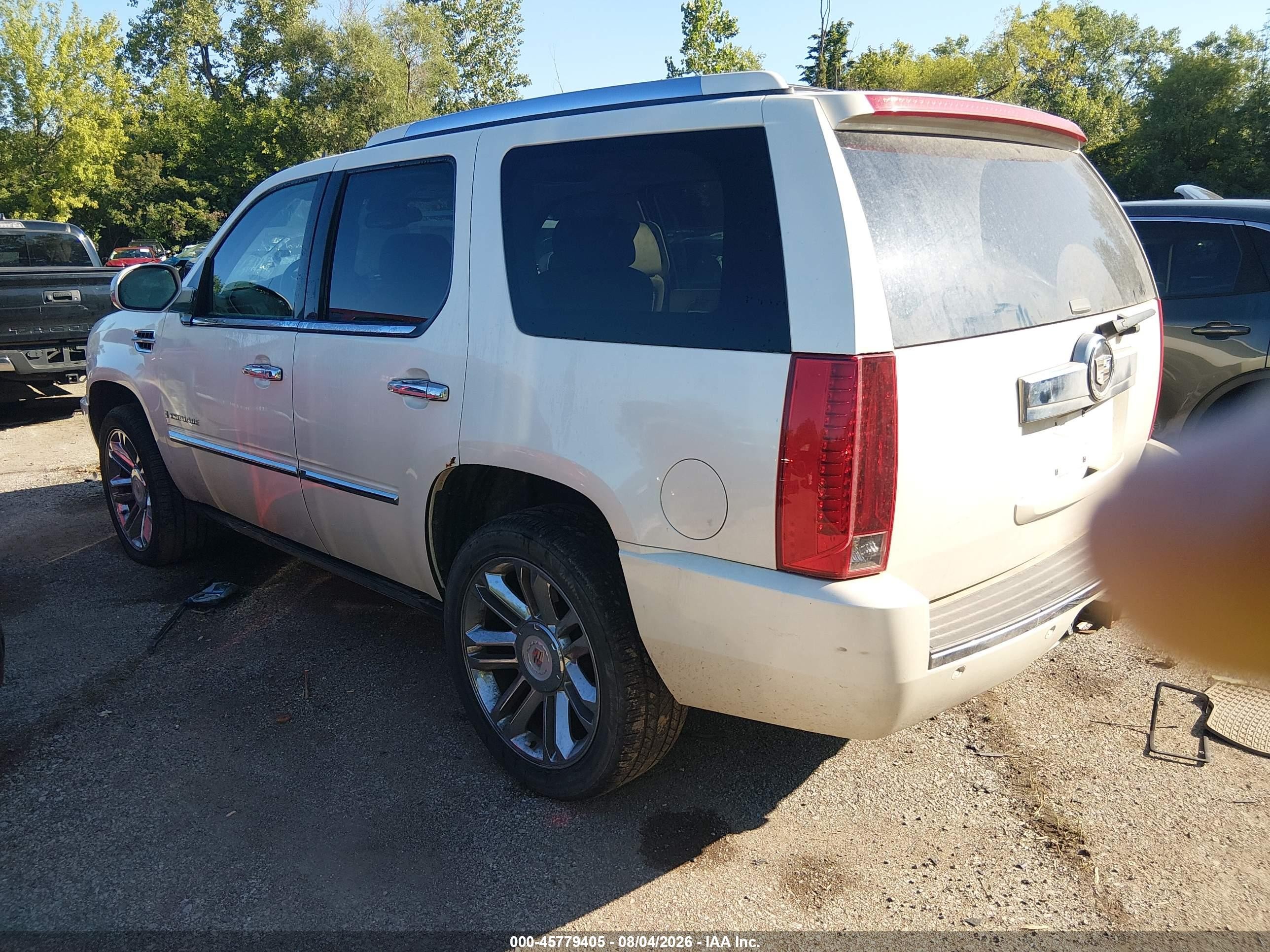 2008 Cadillac Escalade White vin: 1GYFK63878R209746