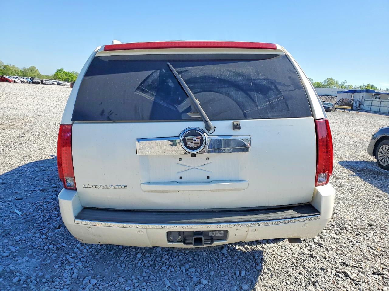 2007 Cadillac Escalade Luxury Cream vin: 1GYFK63897R186226
