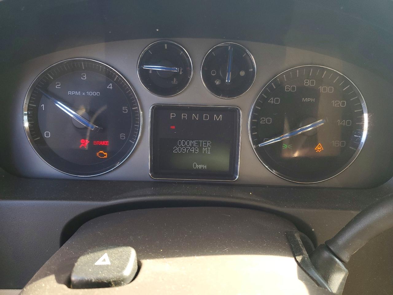 2007 Cadillac Escalade Luxury Cream vin: 1GYFK63897R186226