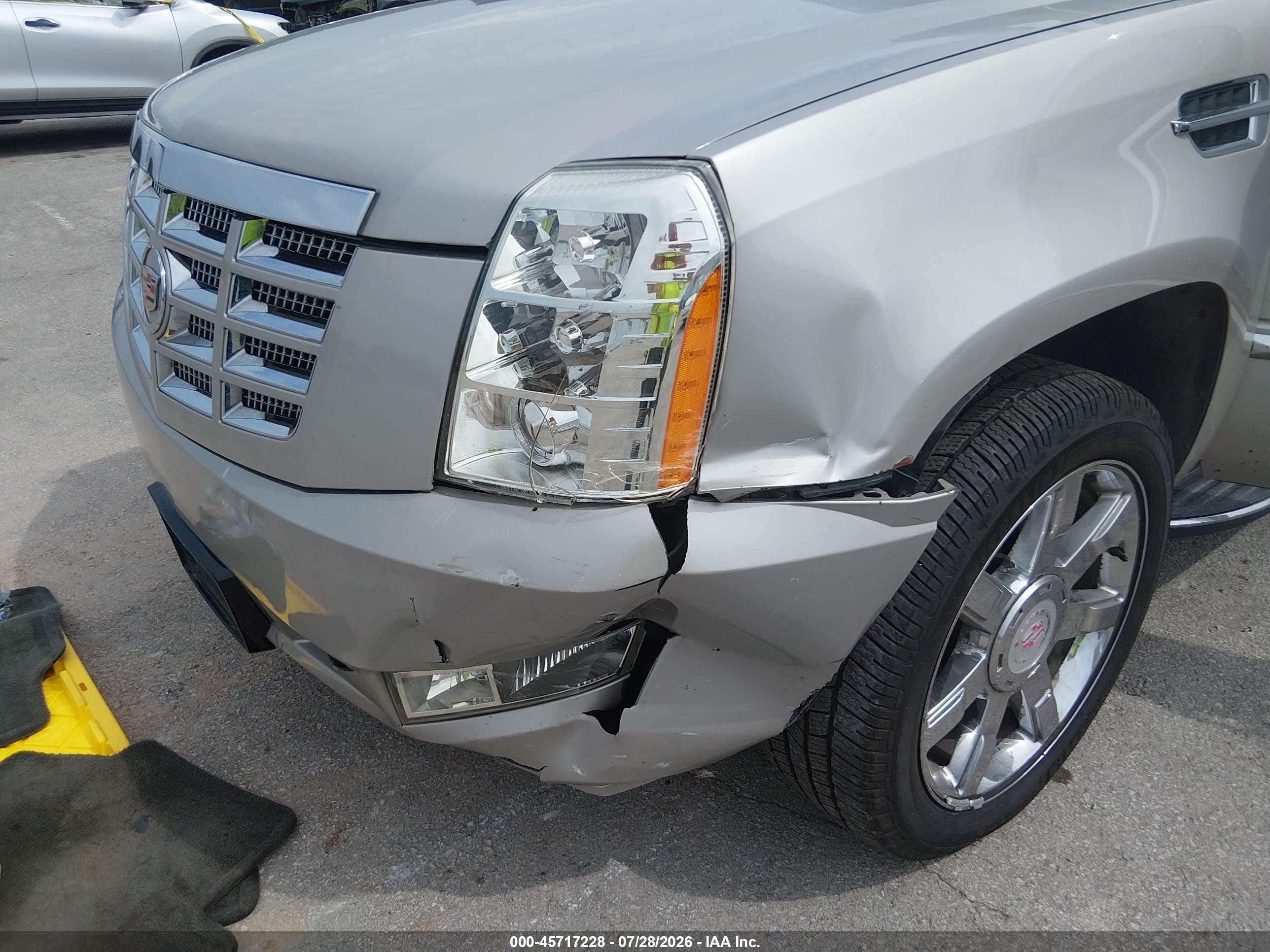 2007 Cadillac Escalade   Gold vin: 1GYFK63897R250989