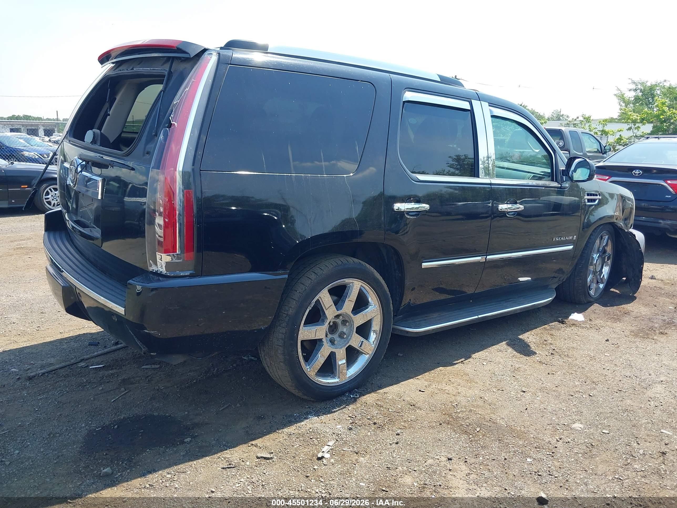 2007 Cadillac Escalade   Black vin: 1GYFK63897R297911