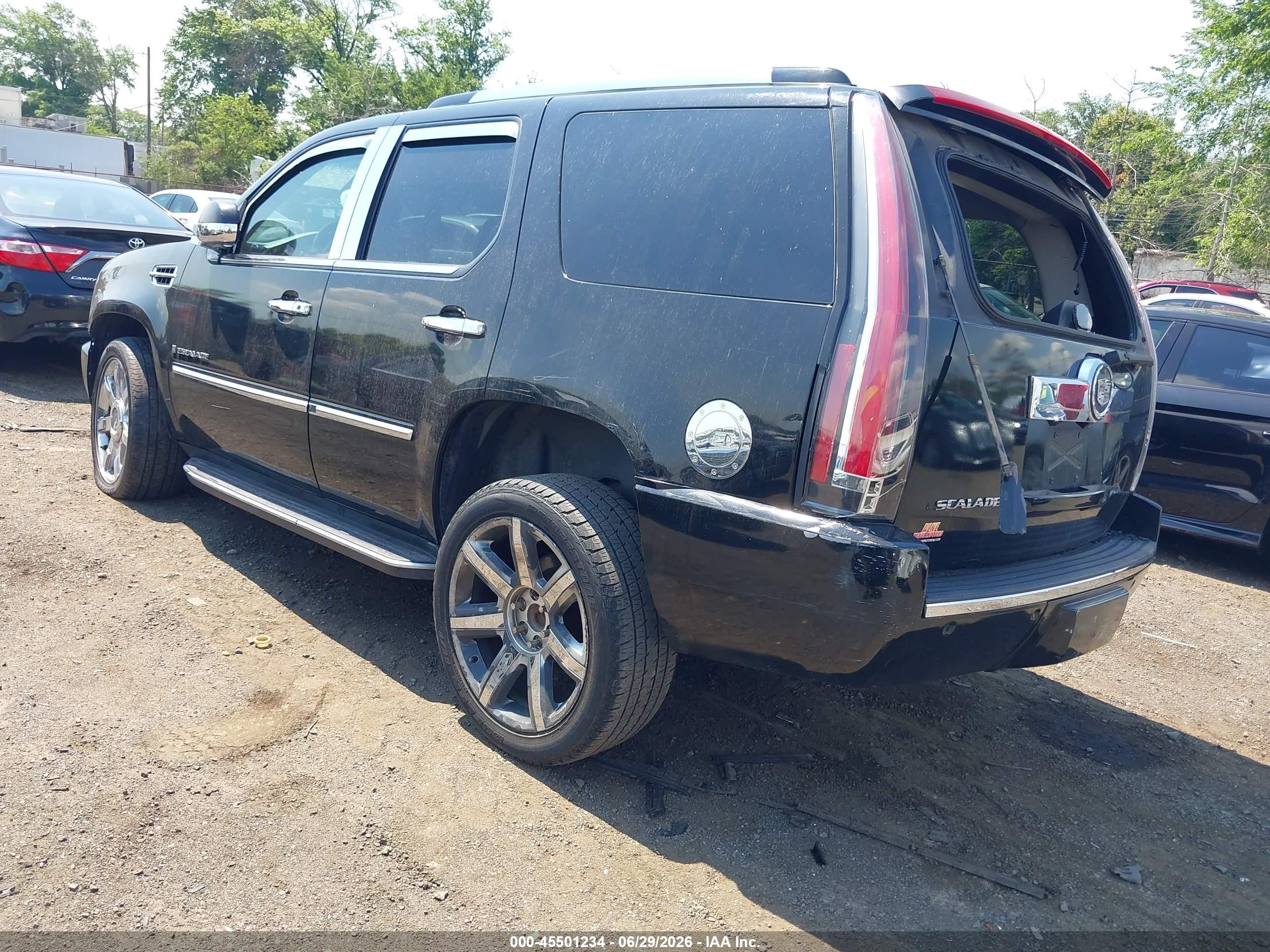 2007 Cadillac Escalade   Black vin: 1GYFK63897R297911