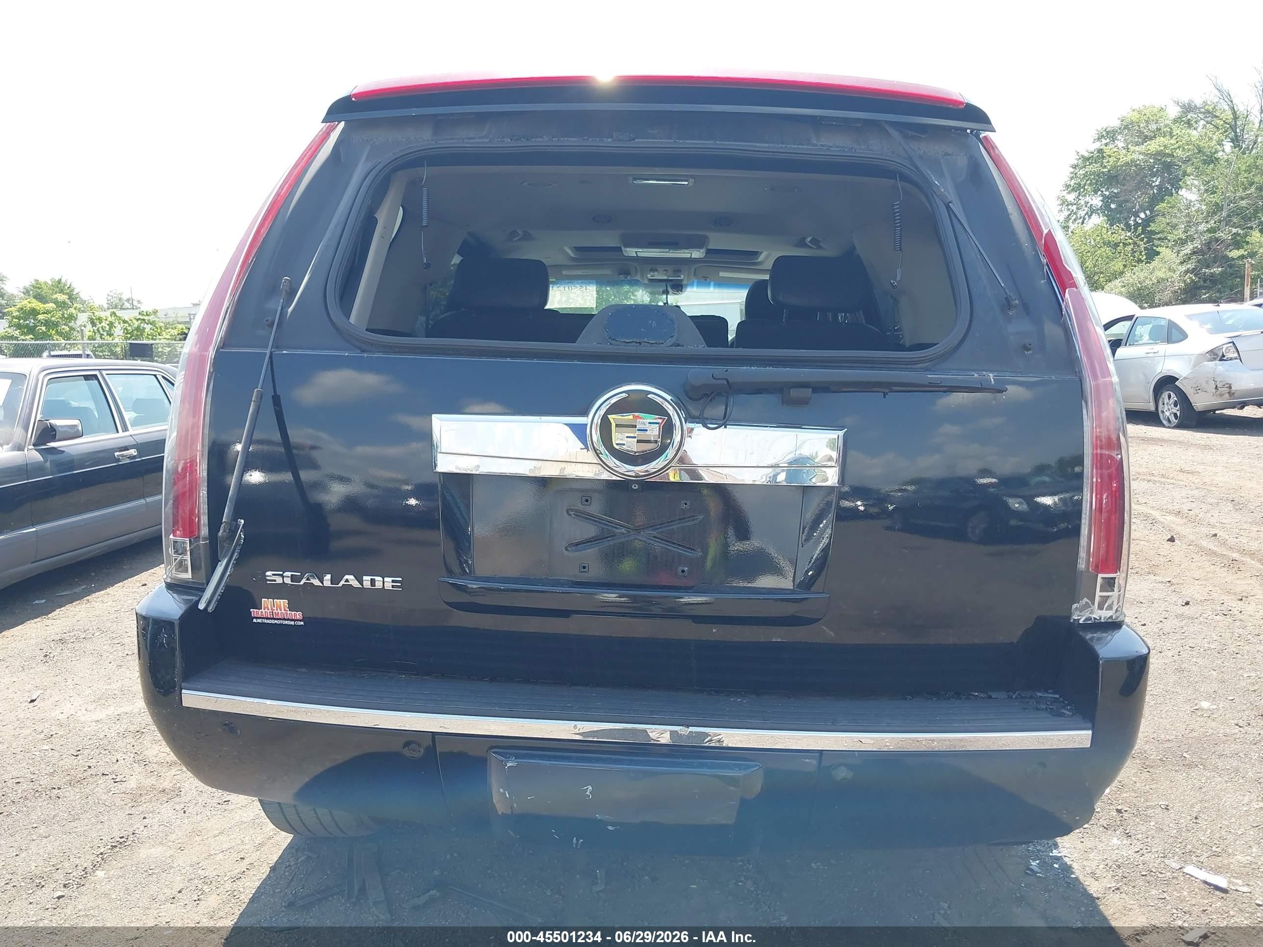 2007 Cadillac Escalade   Black vin: 1GYFK63897R297911
